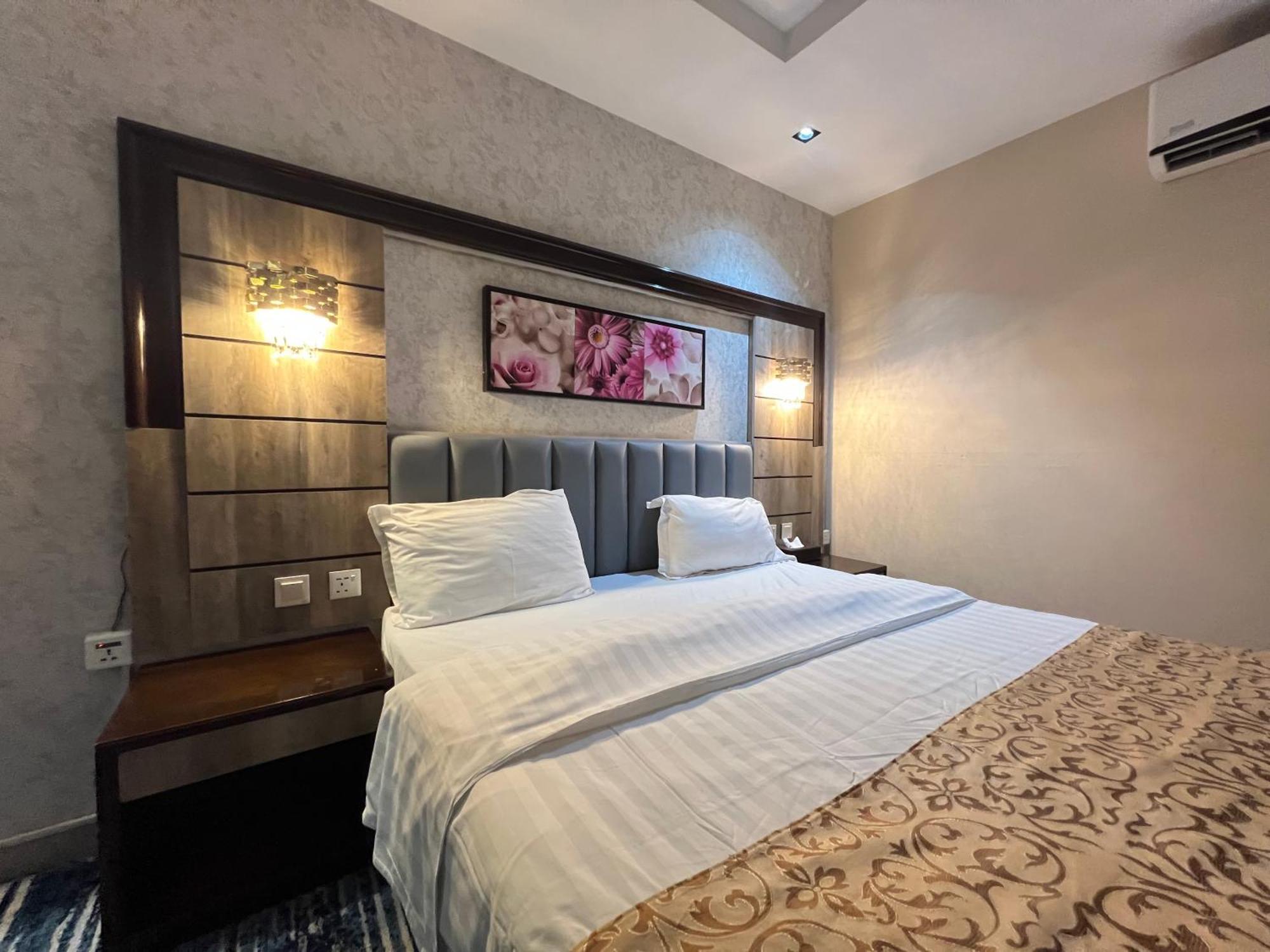 Rose Star Hotel Jeddah Exterior photo
